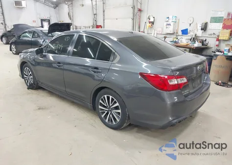 2019 Subaru Legacy 2.5I из США, поврежденный, VIN 4S3BNAB63K3012890
